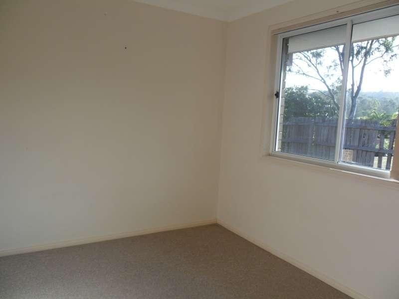 23 Floyd Court, Parkwood QLD 4214