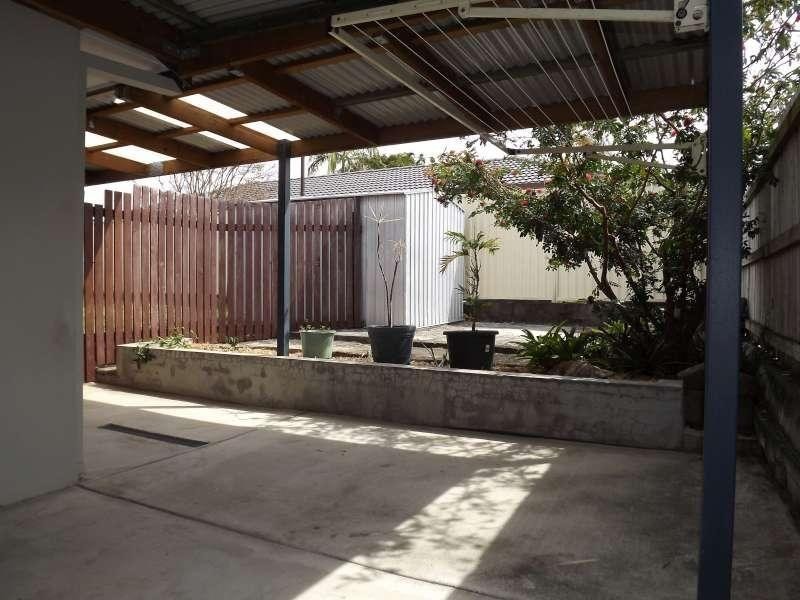 12B Jarmo Crescent, Southport QLD 4215