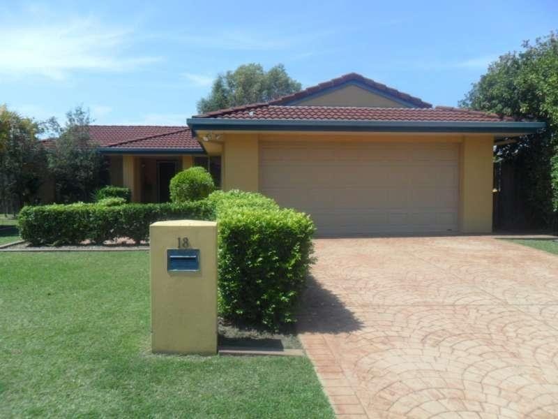 18 Urangan Court, Helensvale QLD 4212