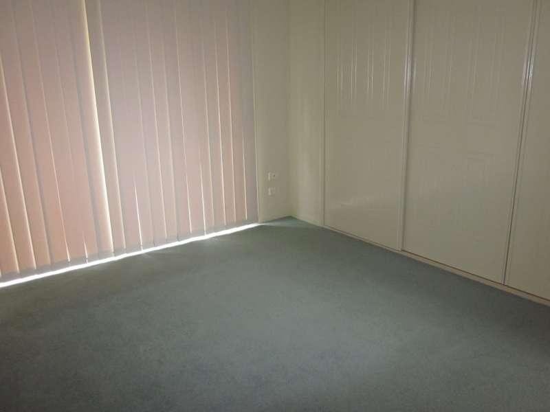 24 Meadowbank Drive, Coomera QLD 4209