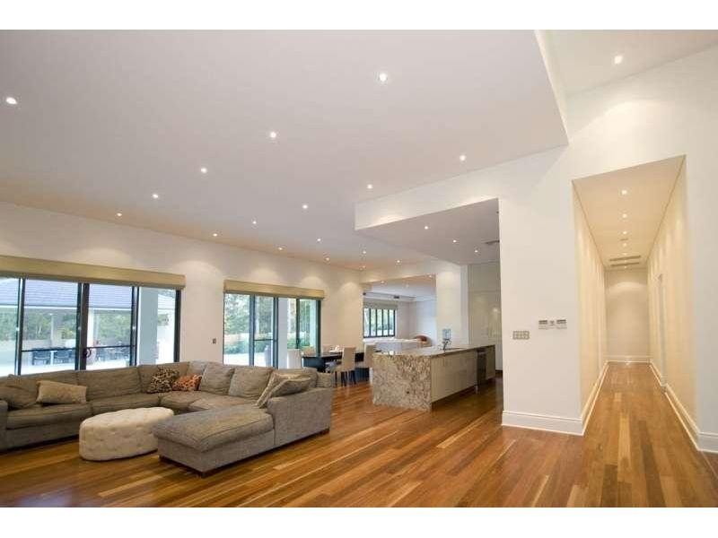 28 Lesley Anne Court, Maudsland QLD 4210