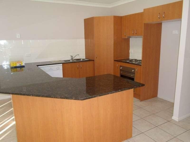 1/4 Gannon Way, Upper Coomera QLD 4209