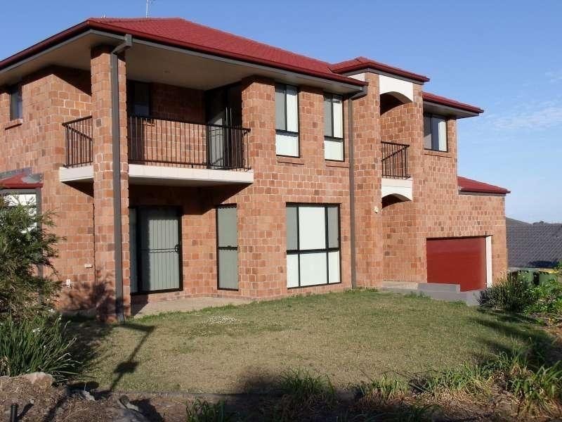 1/4 Gannon Way, Upper Coomera QLD 4209