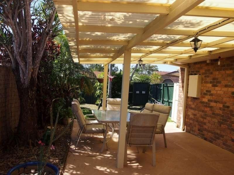 1/12 Senate Street, Labrador QLD 4215