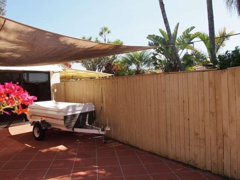 1/12 Senate Street, Labrador QLD 4215