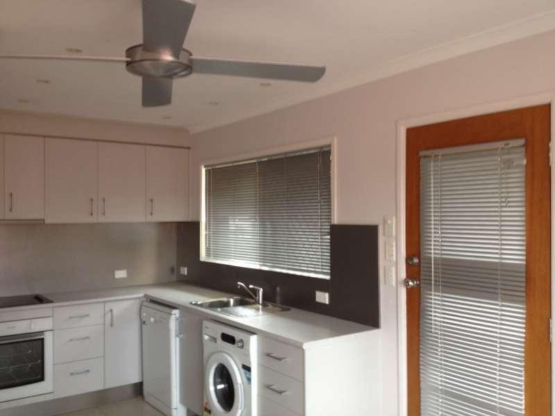 5 Enid Avenue, Southport QLD 4215