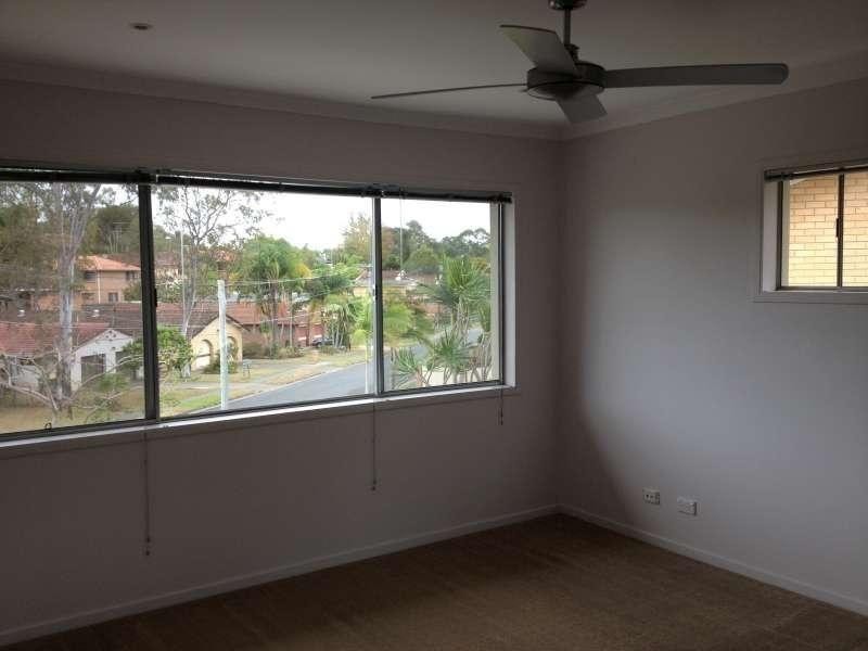 5 Enid Avenue, Southport QLD 4215