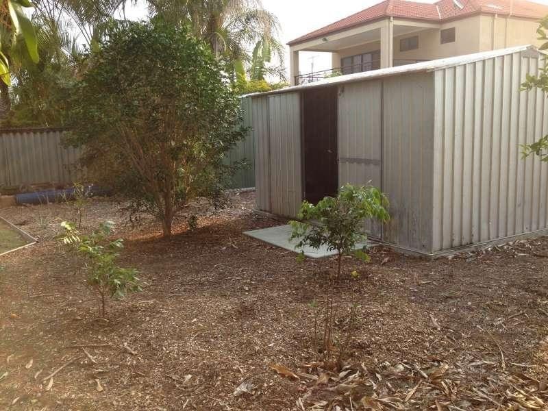 18 Vatakoula Parade, Mermaid Waters QLD 4218