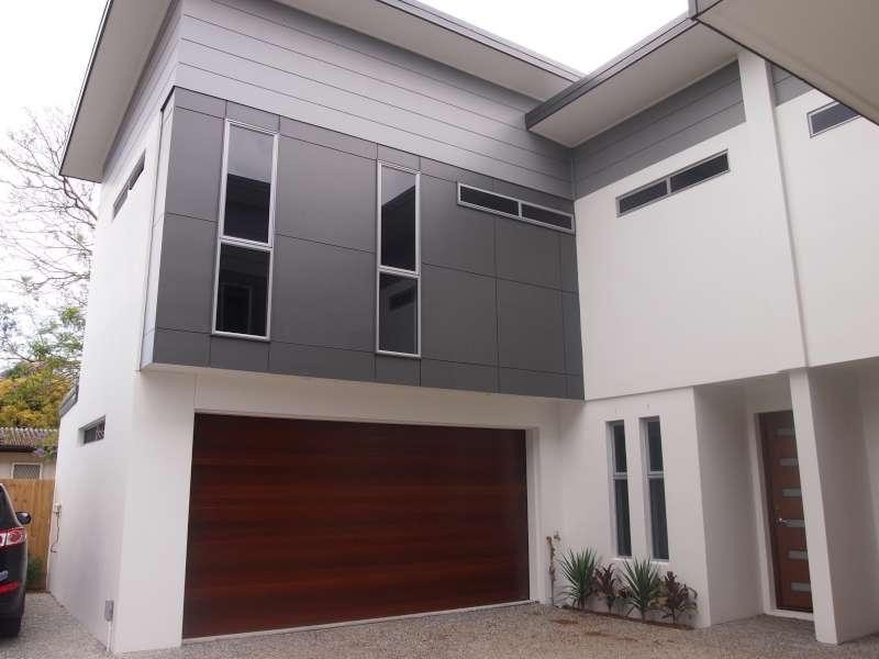 2/132 Eugaree Street, Southport QLD 4215