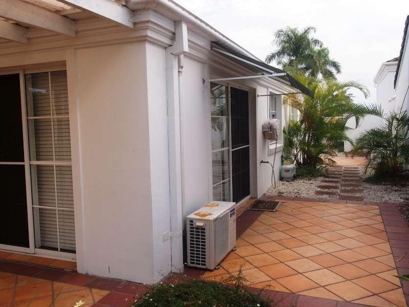 17/70 Marbella Drve, Benowa QLD 4217