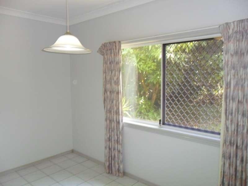 27 Ballybunion Drive, Parkwood QLD 4214