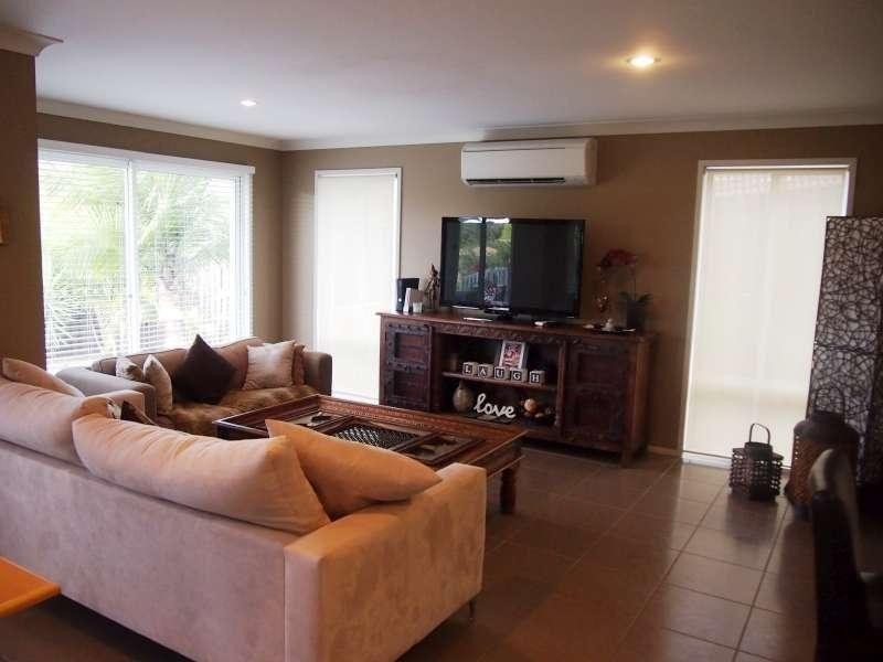 16 Apollo Place, Oxenford QLD 4210