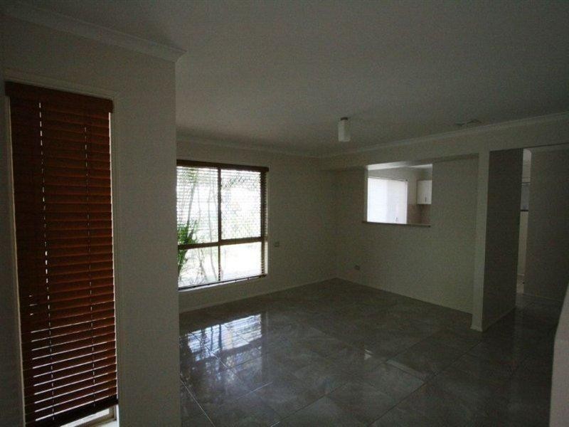 1/259 Christine Avenue, Varsity Lakes QLD 4227