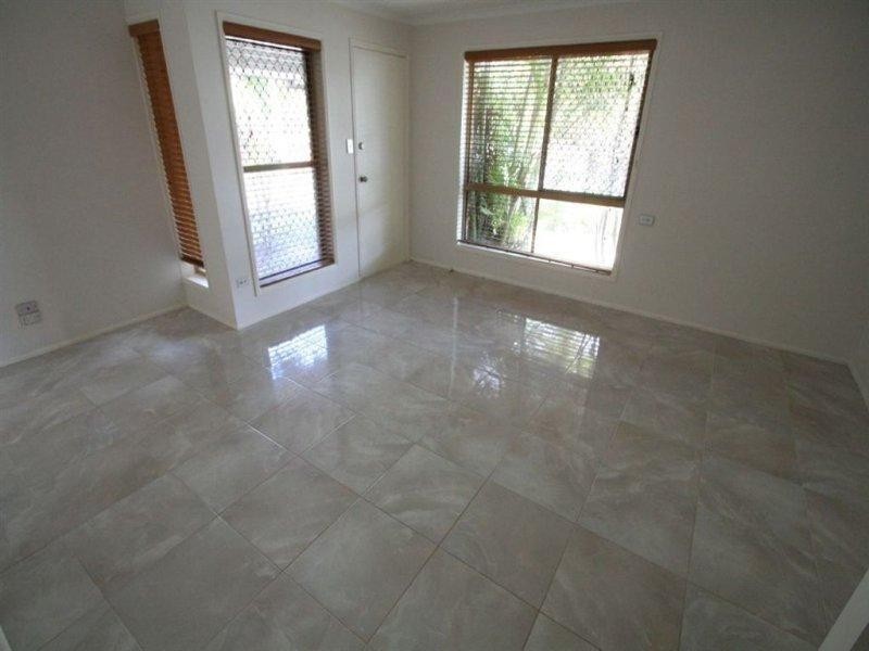 1/259 Christine Avenue, Varsity Lakes QLD 4227