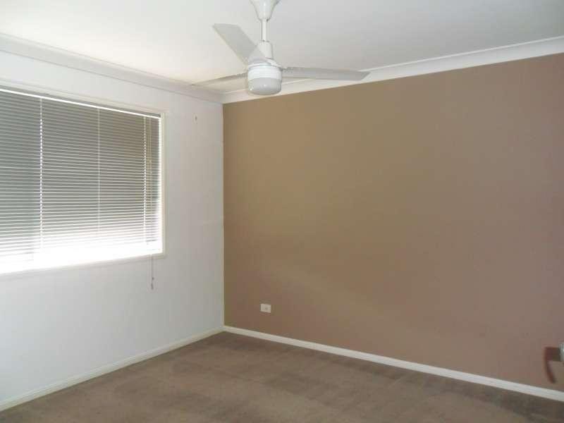 4 Clubhouse Drive, Arundel QLD 4214