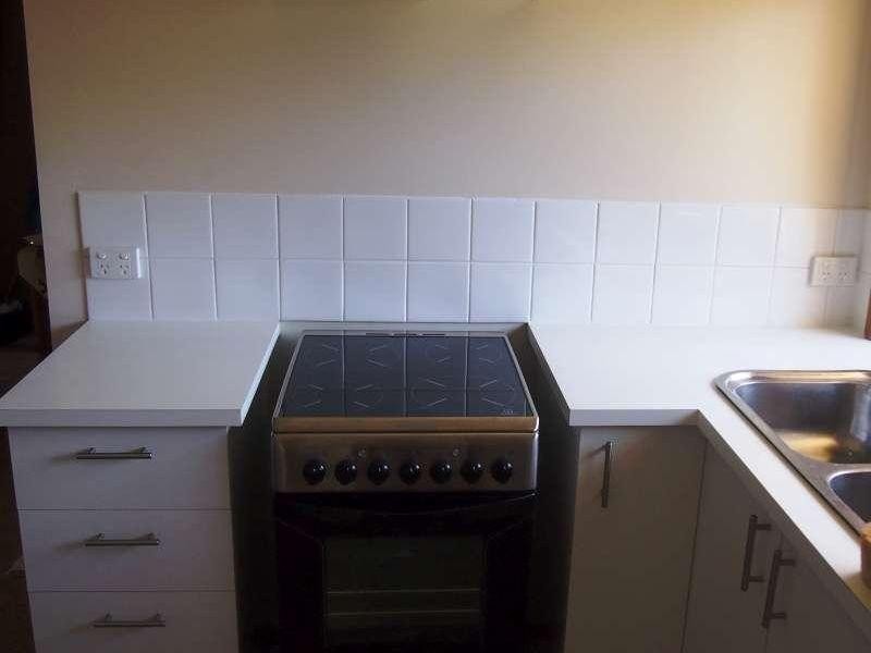 2/13 Ruth Anne Close, Labrador QLD 4215