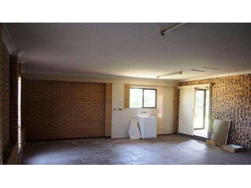 4 Carib Court, Burleigh Waters QLD 4220