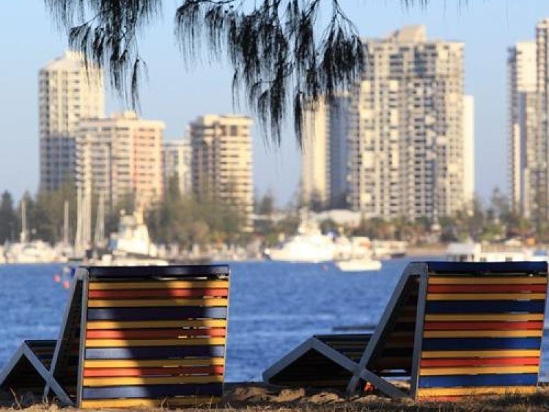 1/8 Royal Palm Court, Southport QLD 4215