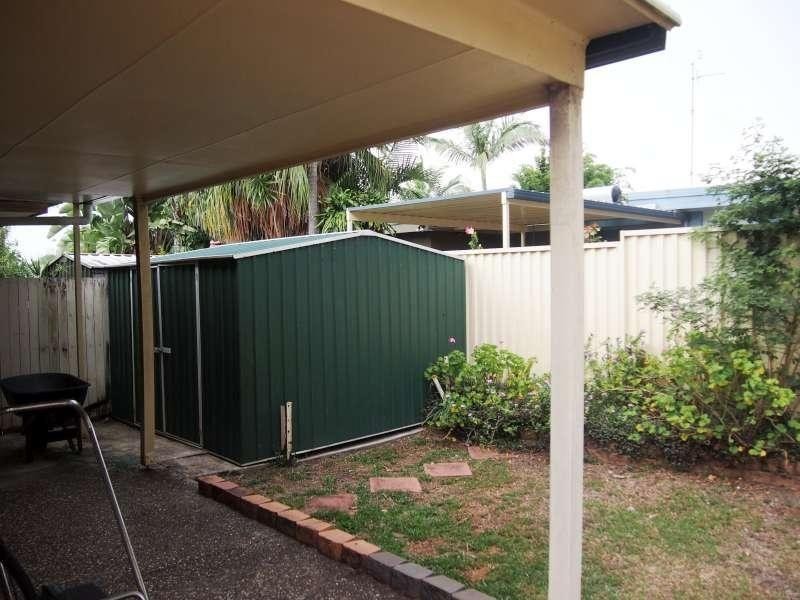 2/14 Louise Street, Southport QLD 4215