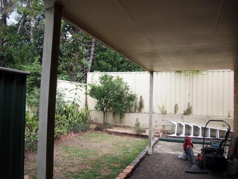 2/14 Louise Street, Southport QLD 4215