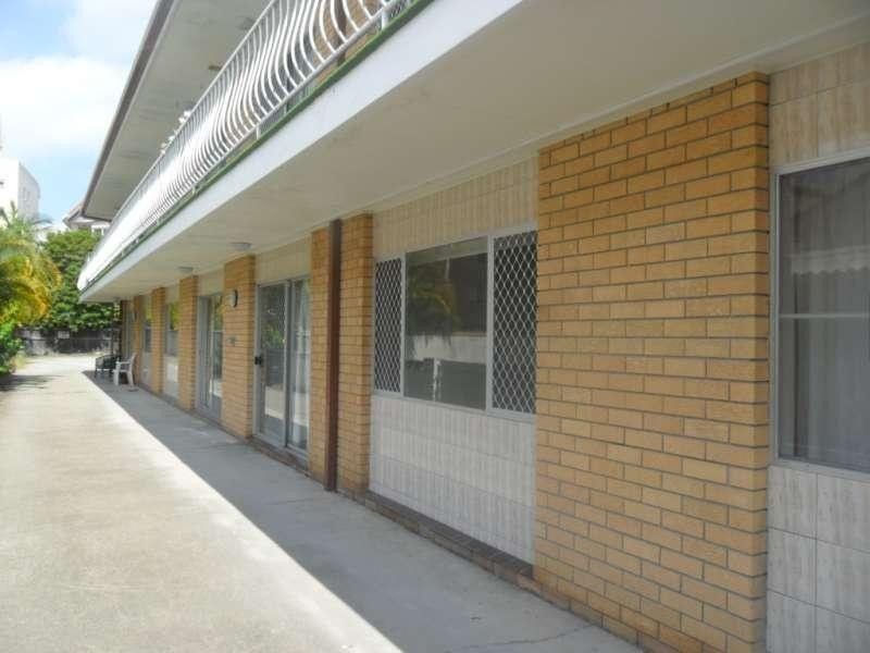 2/39 Back Street, Biggera Waters QLD 4216