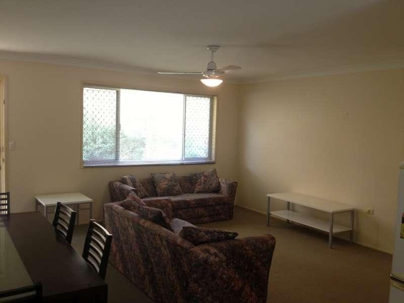 2/118 Smith Street, Southport QLD 4215