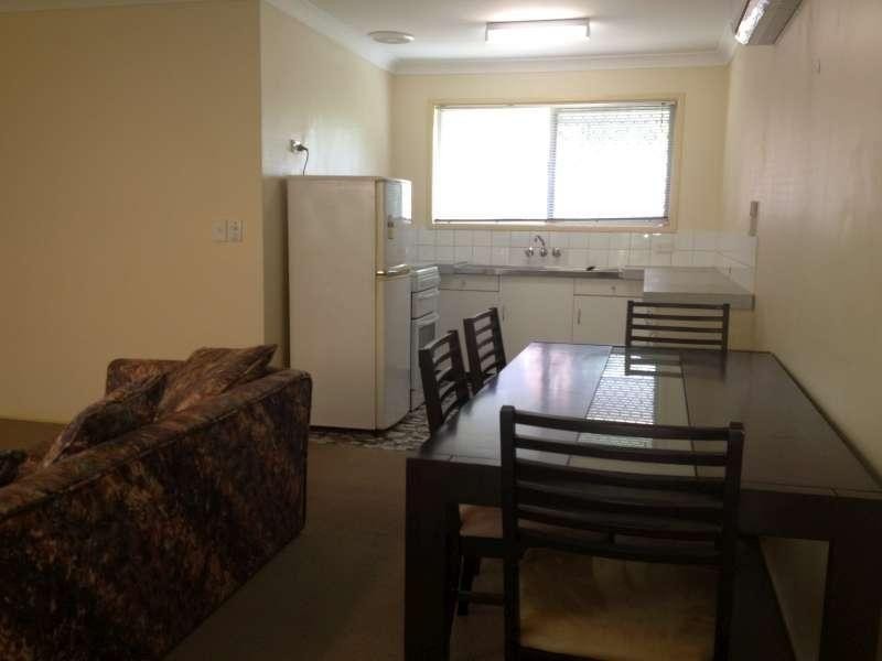 2/118 Smith Street, Southport QLD 4215