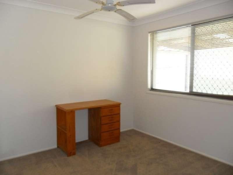 12A Jarmo Crescent, Southport QLD 4215