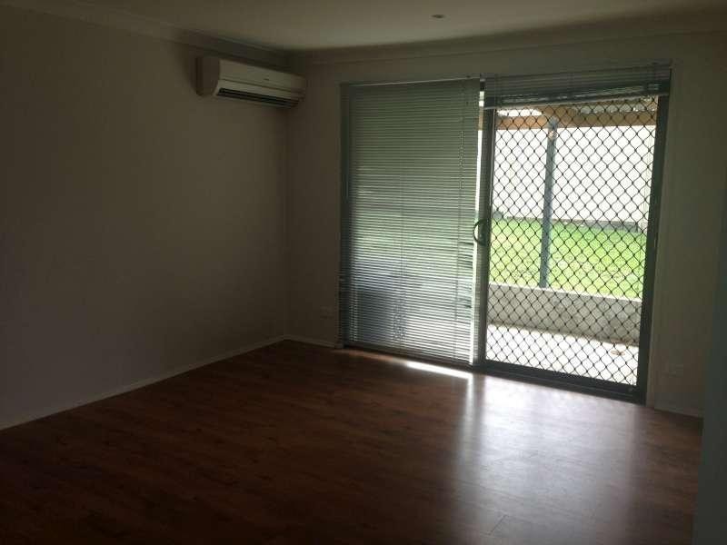 12A Jarmo Crescent, Southport QLD 4215