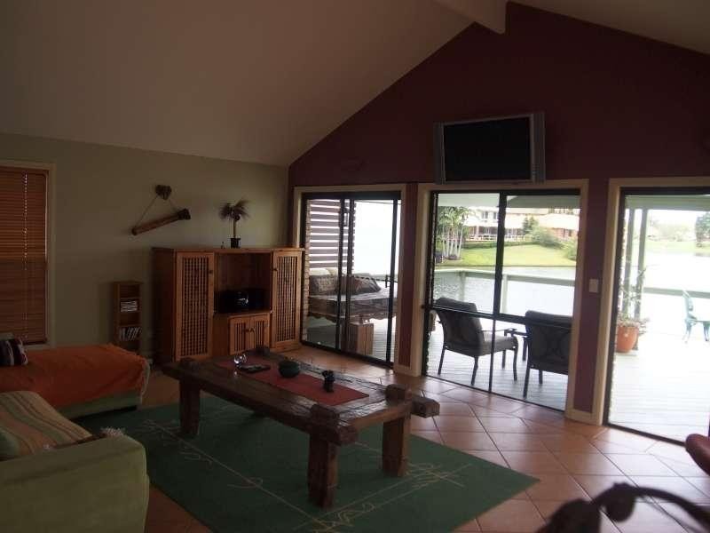 30 Wild Duck Drive, Mermaid Waters QLD 4218