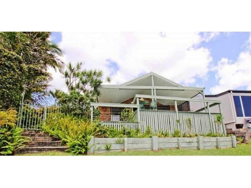 30 Wild Duck Drive, Mermaid Waters QLD 4218