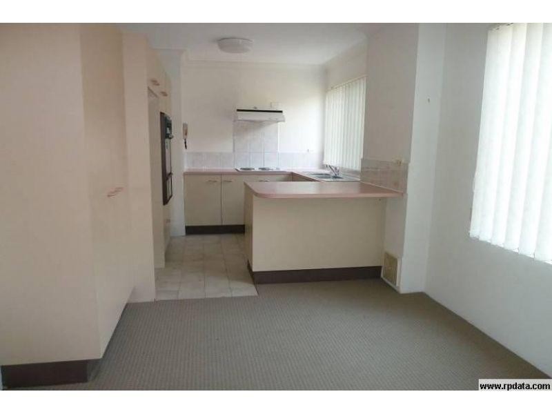 2/37 Back Street, Biggera Waters QLD 4216