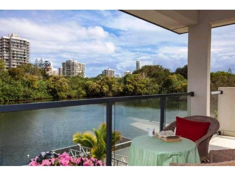 2/46 Paradise Island, Surfers Paradise QLD 4217