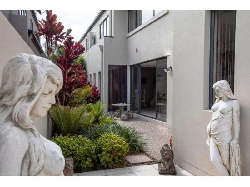 2/46 Paradise Island, Surfers Paradise QLD 4217