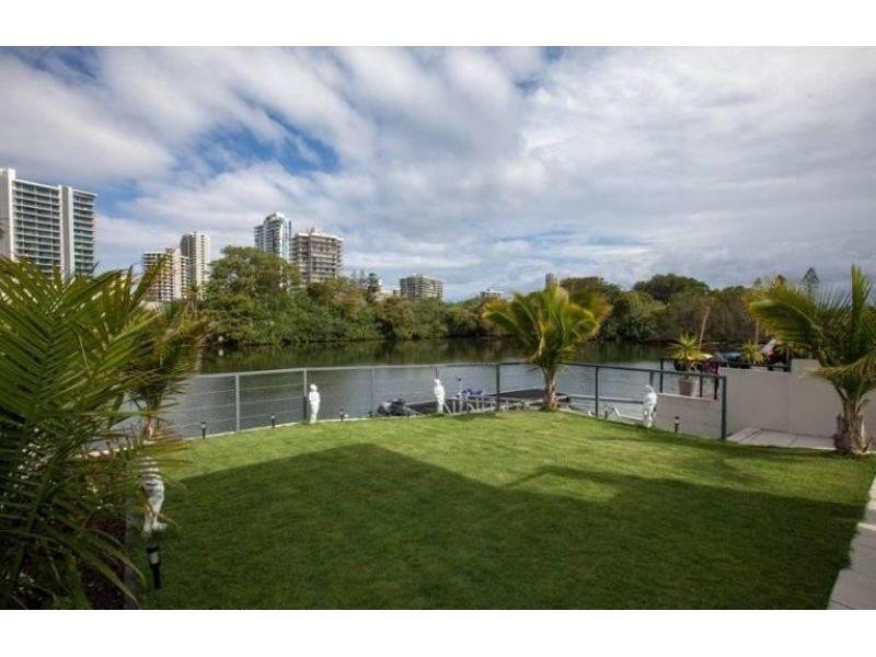 2/46 Paradise Island, Surfers Paradise QLD 4217