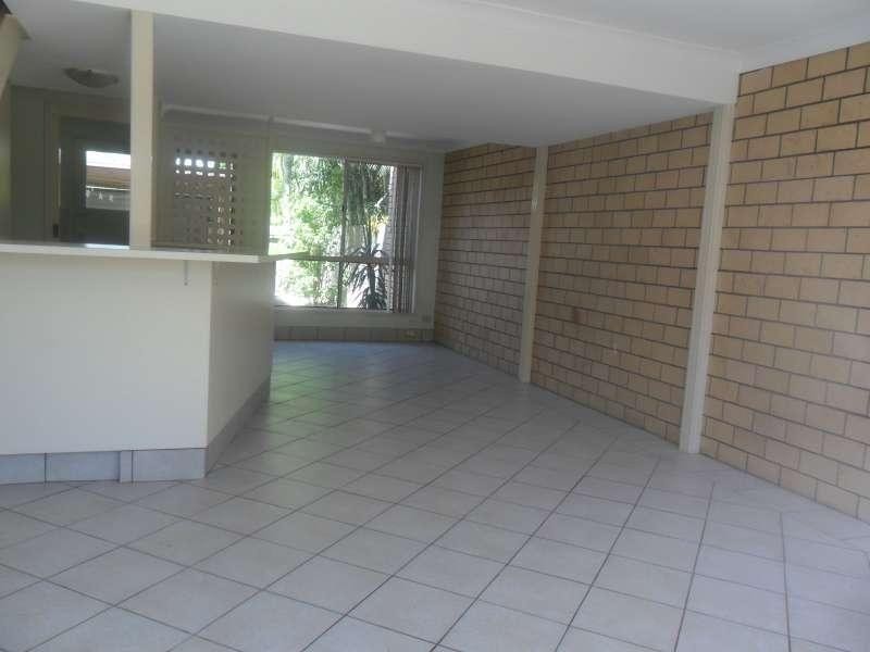 23/81 Olsen Avenue, Labrador QLD 4215