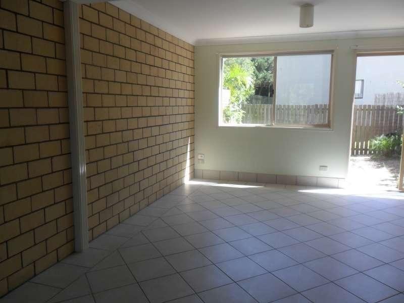 23/81 Olsen Avenue, Labrador QLD 4215