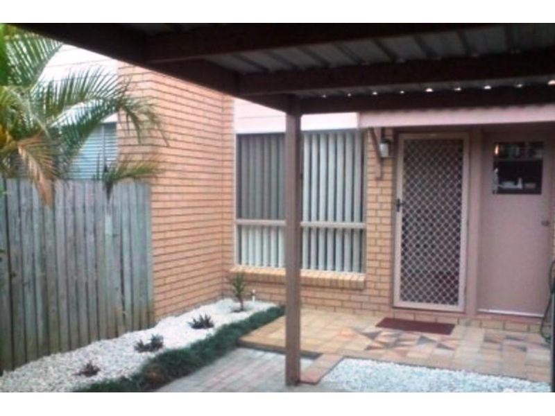 23/81 Olsen Avenue, Labrador QLD 4215