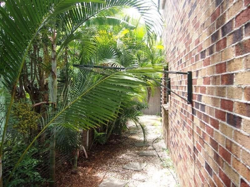 3/129 Eugaree Street, Southport QLD 4215