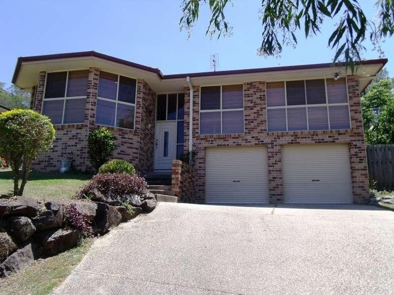 11 Whitecap Close, Pacific Pines QLD 4211