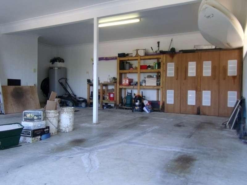 11 Whitecap Close, Pacific Pines QLD 4211