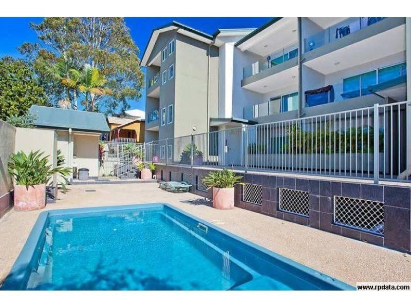 1/18 Rose Street, Southport QLD 4215