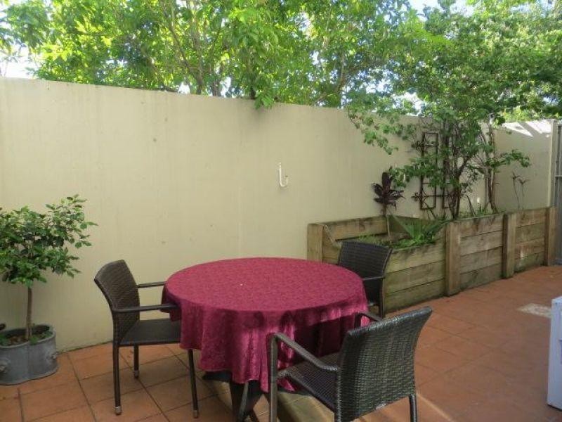 1/18 Rose Street, Southport QLD 4215