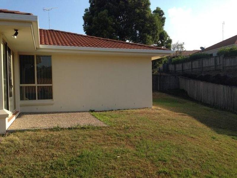 17 Glastonbury Drive, Mudgeeraba QLD 4213