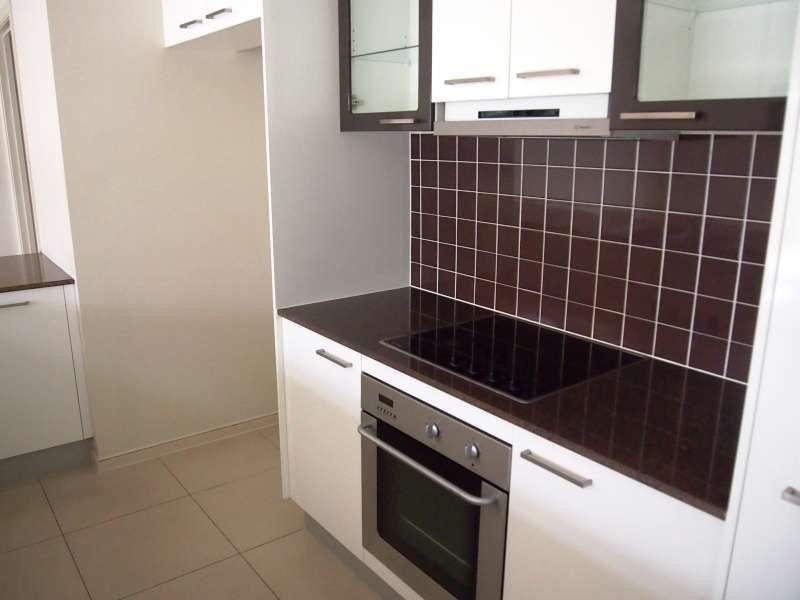 2/18 Minnie Street, Southport QLD 4215