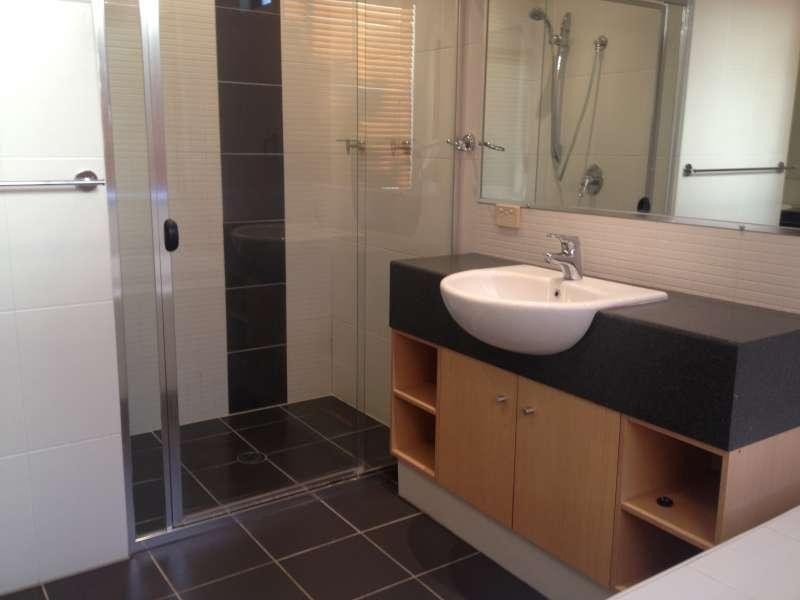 2/3 The Links, Robina QLD 4226