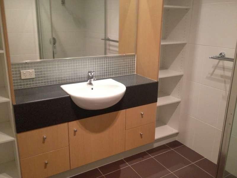 2/3 The Links, Robina QLD 4226