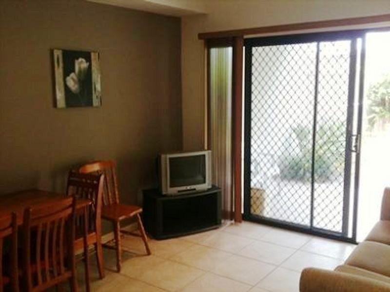 2C/3 The Links, Robina QLD 4226