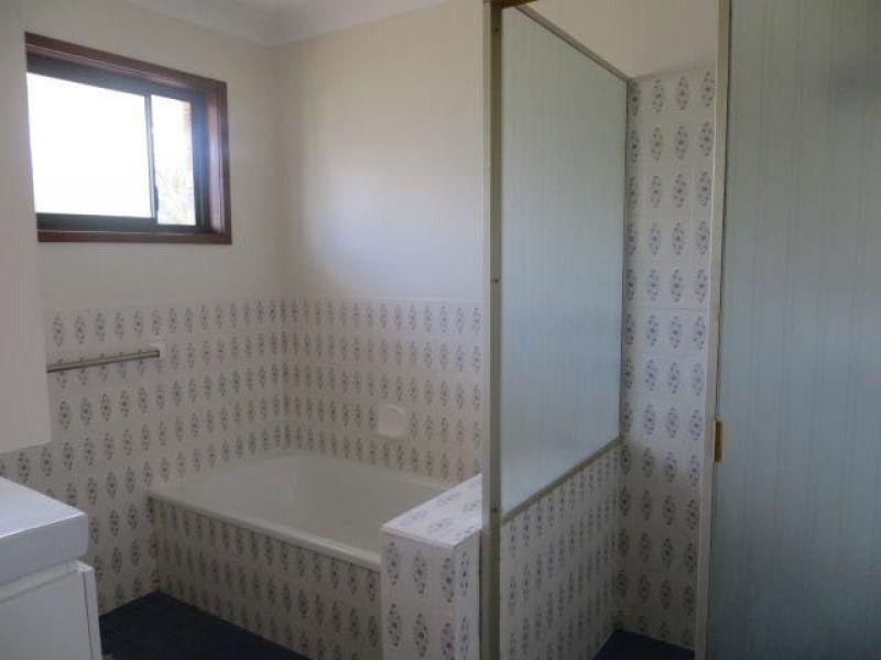 2/109 Bundall Road, Bundall QLD 4217