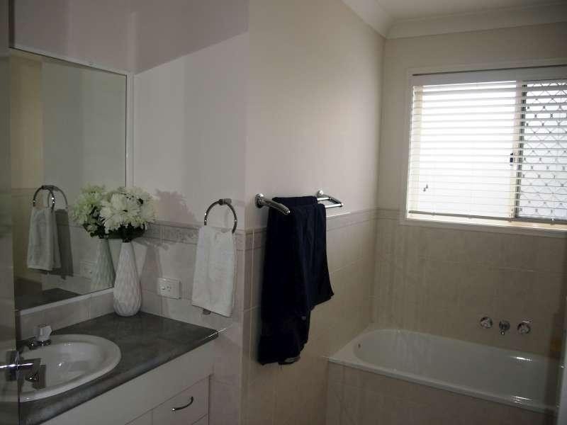 4/37 Ward Street, Southport QLD 4215